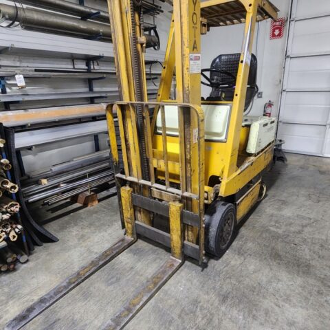 TOYOTA FORKLIFT 1