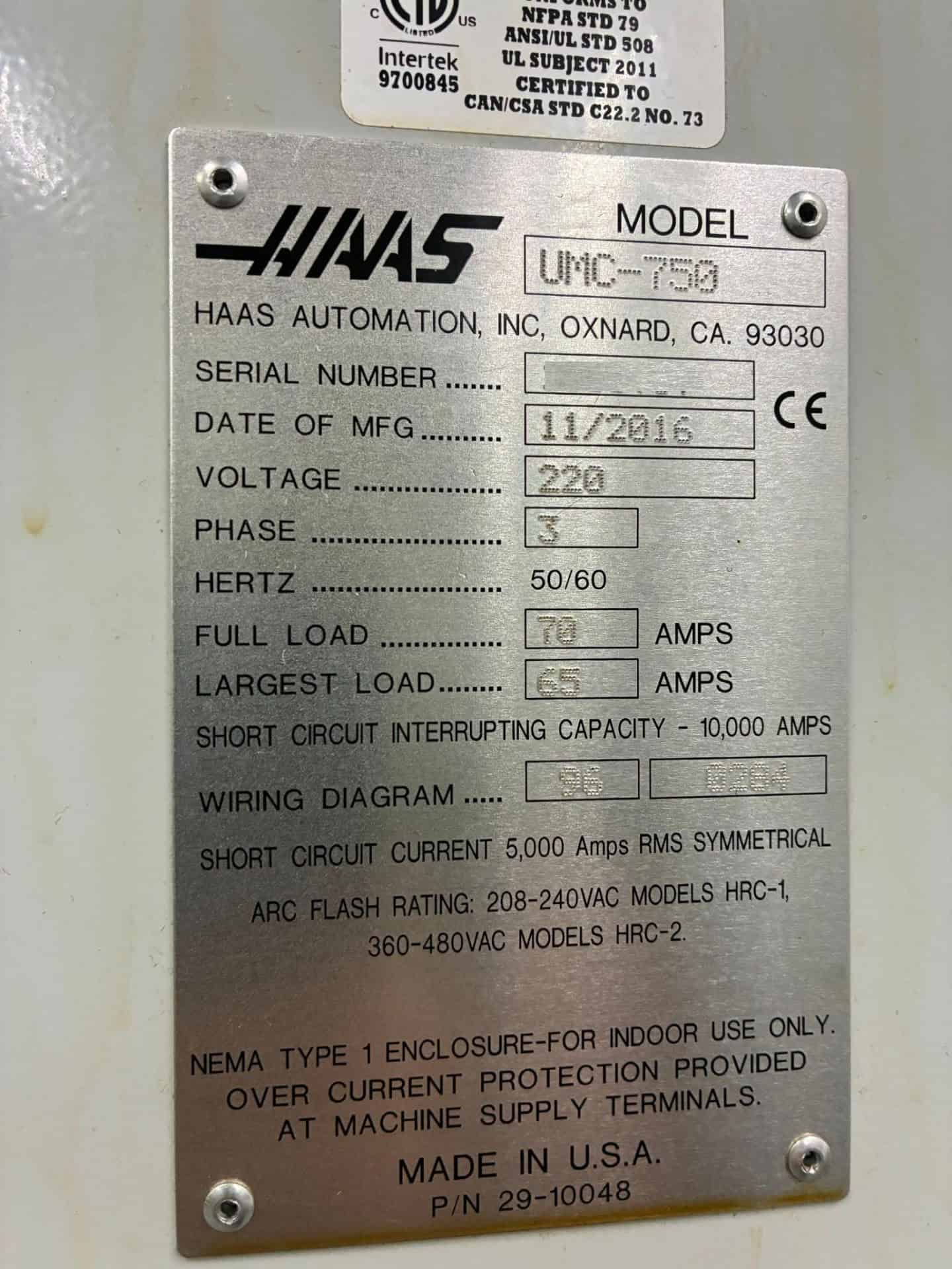 Centro de mecanizado CNC universal Haas UMC-750 de 5 ejes usado en venta
